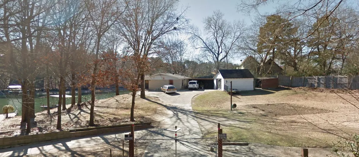 Hot Springs, AR 71913-5425,1935 Lakeshore Dr