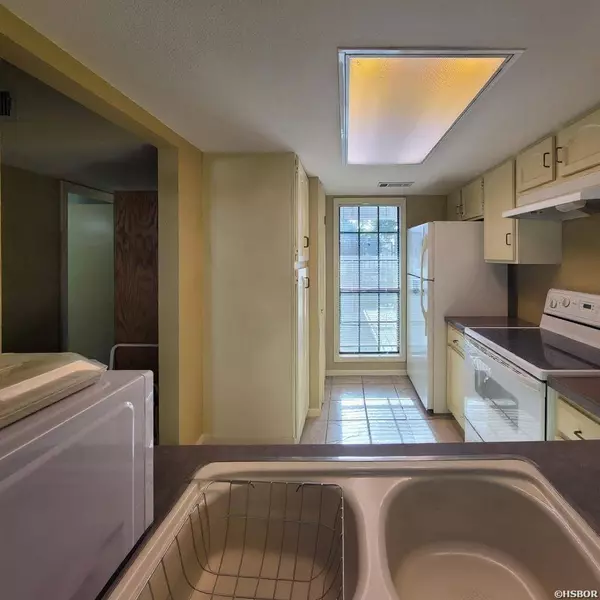 22 HUNTLEIGH Drive, Hot Springs, AR 71901