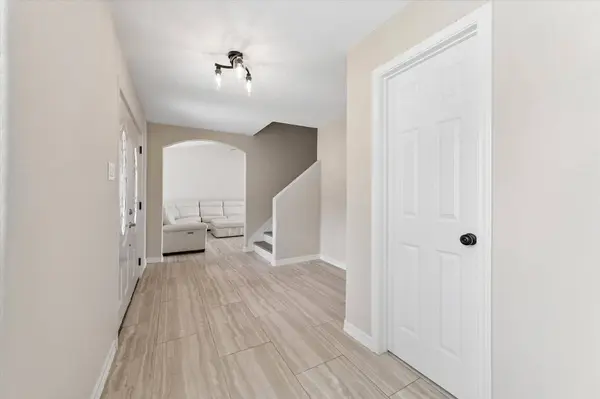5015 Kleinmeadow CT, Houston, TX 77066