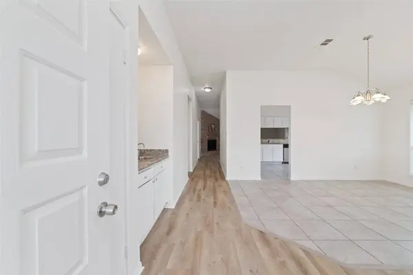 1002 Afton CT, Tomball, TX 77375