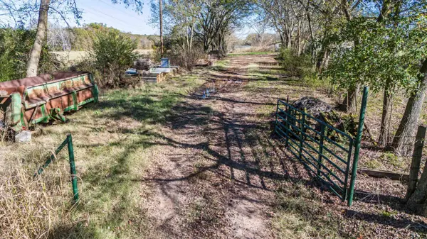 TBD - 2 County Road 2675, Mount Pleasant, TX 75455