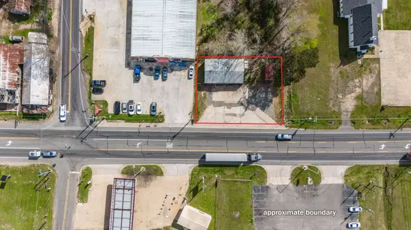 11214 US HWY 79 N, De Berry, TX 75639
