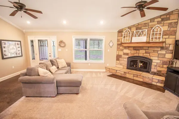 2102 CR 3366, Tenaha, TX 75974