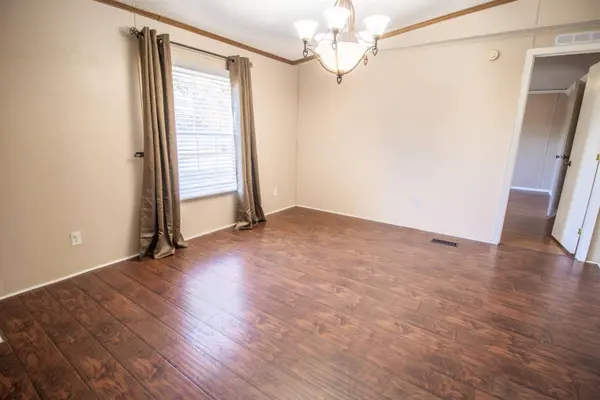 605 NOBLE, Waskom, TX 75692