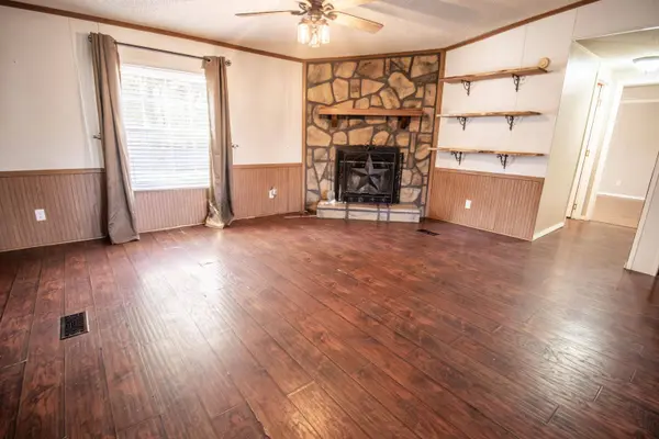 605 NOBLE, Waskom, TX 75692