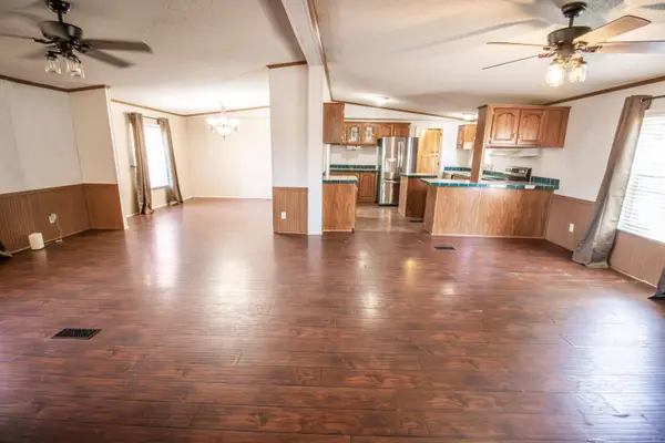 605 NOBLE, Waskom, TX 75692