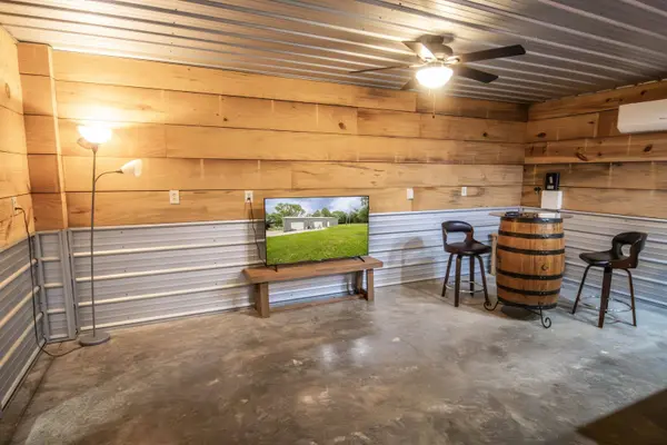 16240 FM 31, Elysian Fields, TX 75642