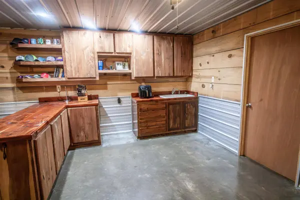 16240 FM 31, Elysian Fields, TX 75642