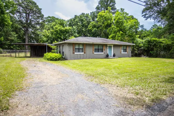 920 Elliott Rd, Texarkana, TX 75501