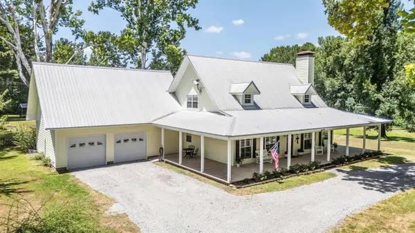 209 COUNTY RD 333, De Berry, TX 75639