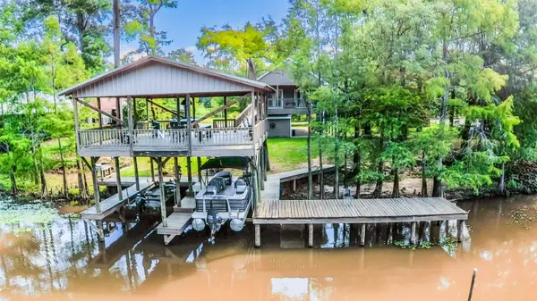 231 Private Road 7225, Jefferson, TX 75657