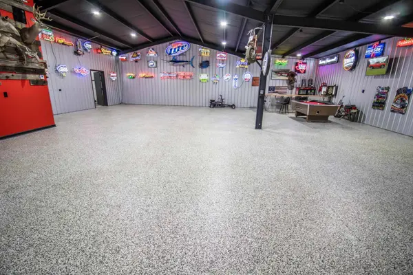 4889 COUNTY RD 322, De Berry, TX 75639