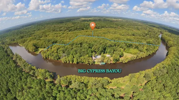 251 E Longs Camp Rd, Karnack, TX 75661