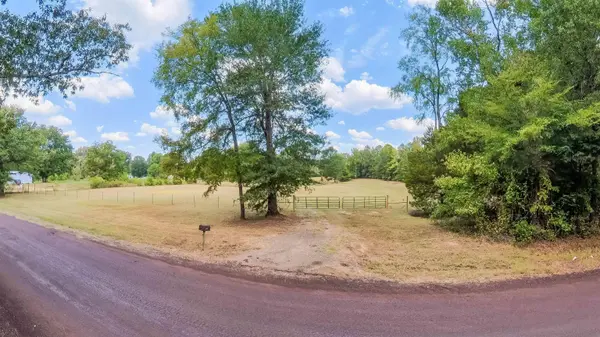 587 Floyd Evans Rd, Elysian Fields, TX 75642