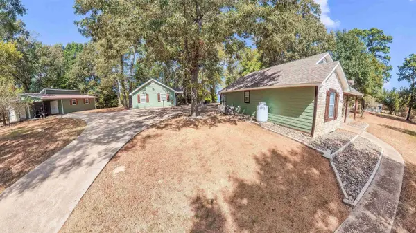 237 LAKEVIEW CIRCLE, Jefferson, TX 75657