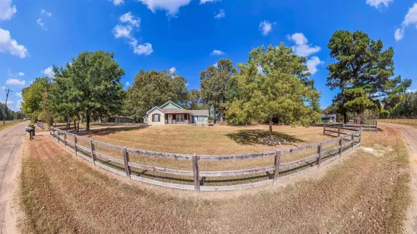 237 LAKEVIEW CIRCLE, Jefferson, TX 75657