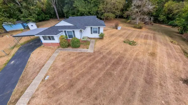 450 Beall Cir, Waskom, TX 75692
