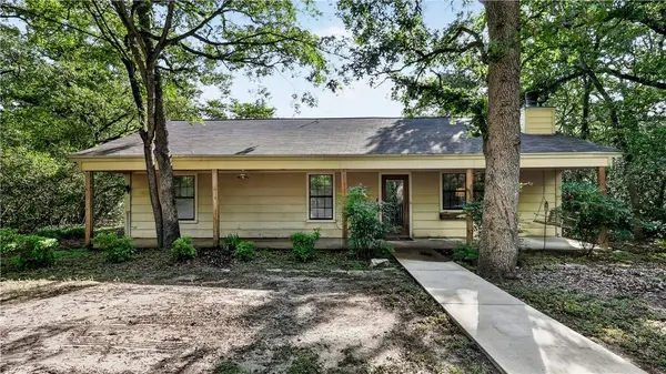 10551 Timberidge DR, College Station, TX 77845