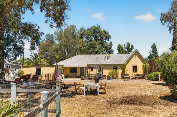 W 6825 2nd ST, Rio Linda, CA 95673