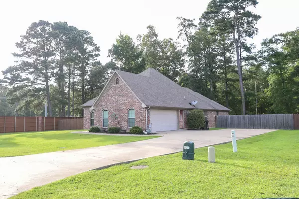 Bear Creek Dr, Haughton, LA 71037
