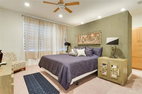 2404 S 43rd ST, Mcallen, TX 78503