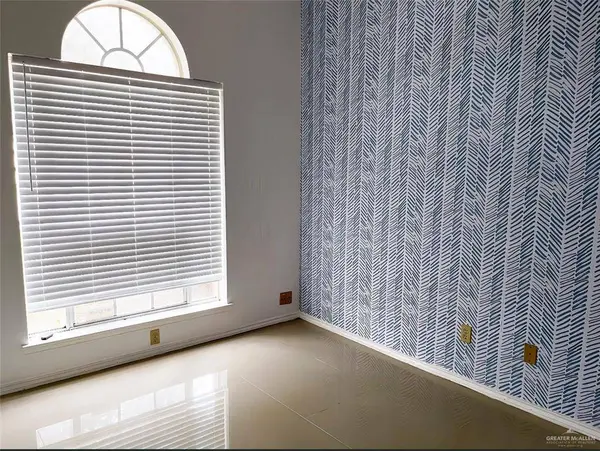 5913 N 36th ST, Mcallen, TX 78504