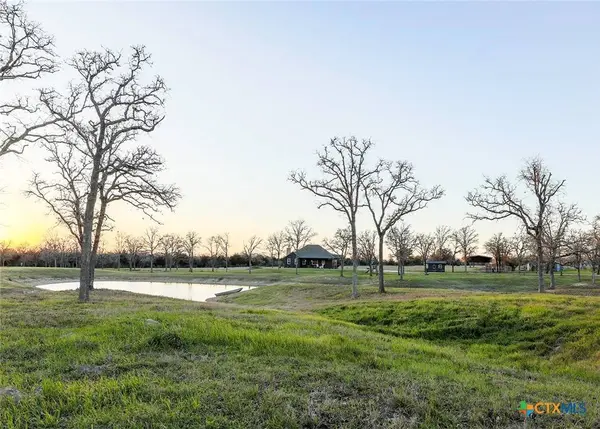 1674 County Road 126, Hallettsville, TX 77964