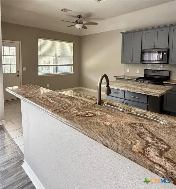 6406 Townsgate CIR, Katy, TX 77450