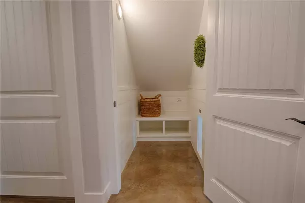 15545 State Highway 111 E, Yoakum, TX 77995