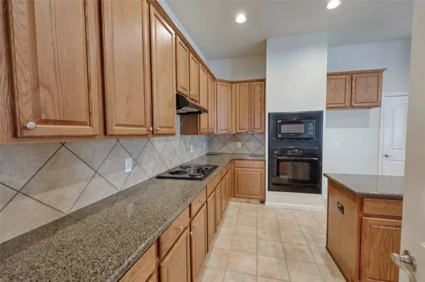 3218 Longhorn CIR, Manvel, TX 77578