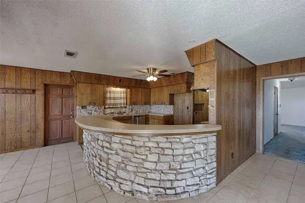 395 State Highway 304, Gonzales, TX 78629