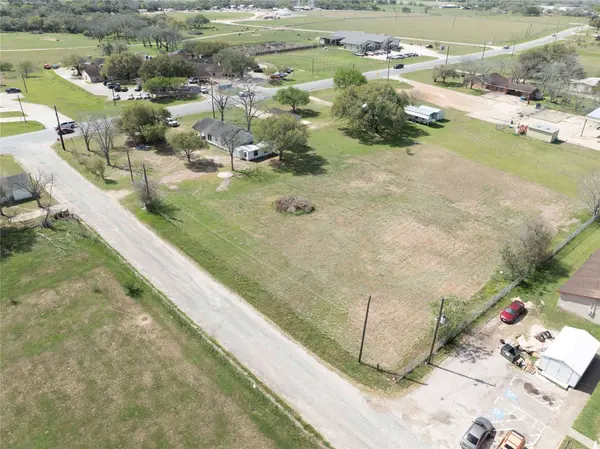 TBD Donna DR, Hallettsville, TX 77964