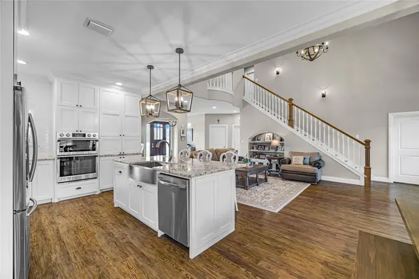 1572 County Road 134, Hallettsville, TX 77964