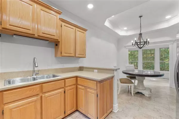 1 Dent Ln, Bella Vista, AR 72714