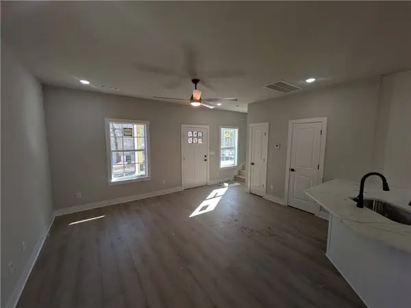 7 Smalley Ln, Bella Vista, AR 72715