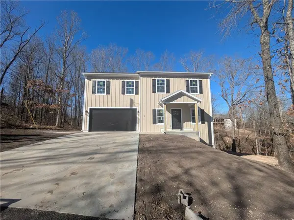 7 Smalley Ln, Bella Vista, AR 72715