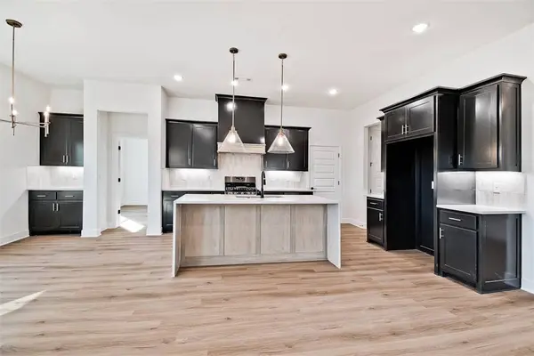 33 Buckland Ln, Bella Vista, AR 72715