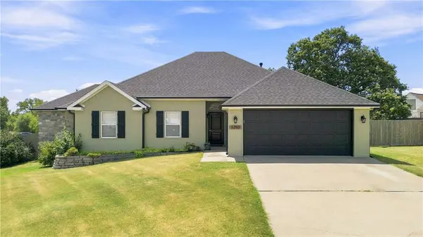 5293 Baugh Ave, Springdale, AR 72762