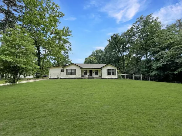 2369 Texas State Highway 63 W, Jasper, TX 75951