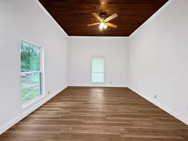 4124 N Us Highway 96, Jasper, TX 75951