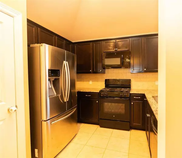 365 Avondale Lane, Bossier City, LA 71112