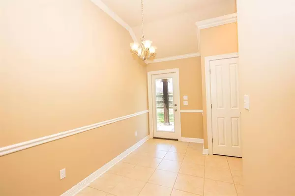 365 Avondale Lane, Bossier City, LA 71112