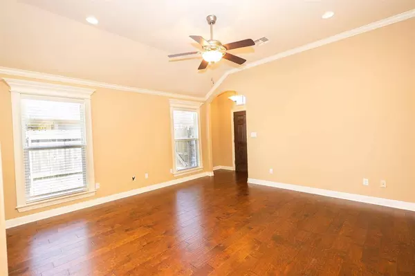 365 Avondale Lane, Bossier City, LA 71112