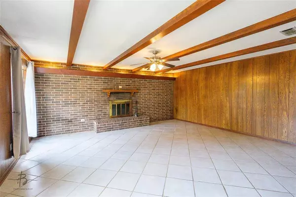 2605 Lakeway Drive, Shreveport, LA 71109