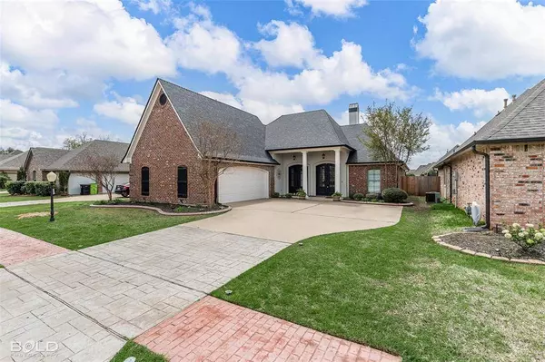 513 Toulouse Court, Bossier City, LA 71111