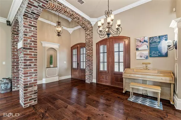 513 Toulouse Court, Bossier City, LA 71111