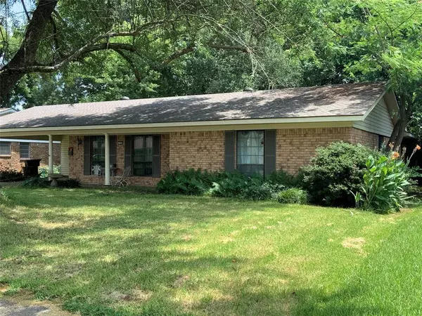 1908 Bey Street, Bossier City, LA 71112