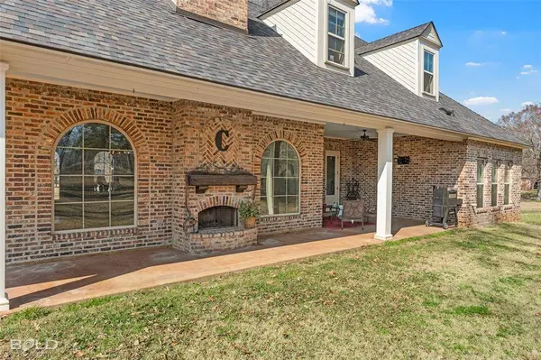 10 Fox Trot Cove, Haughton, LA 71037