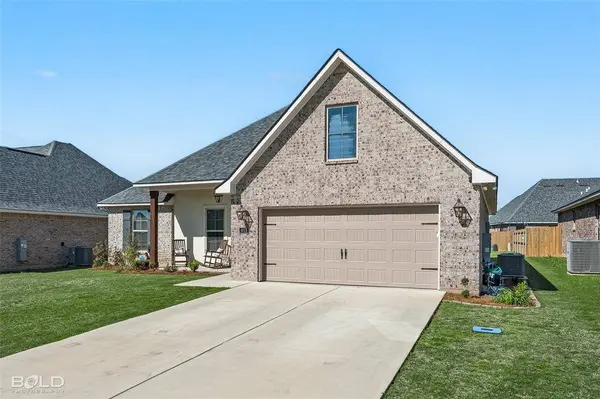 613 Flowstone Crossing, Benton, LA 71006