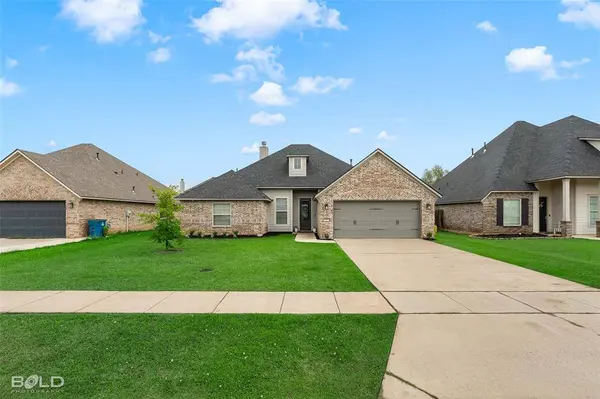829 Abita Chase, Bossier City, LA 71111